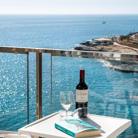 Scenic Seafront Duplex Apartment In Σλιέμα Εξωτερικό φωτογραφία