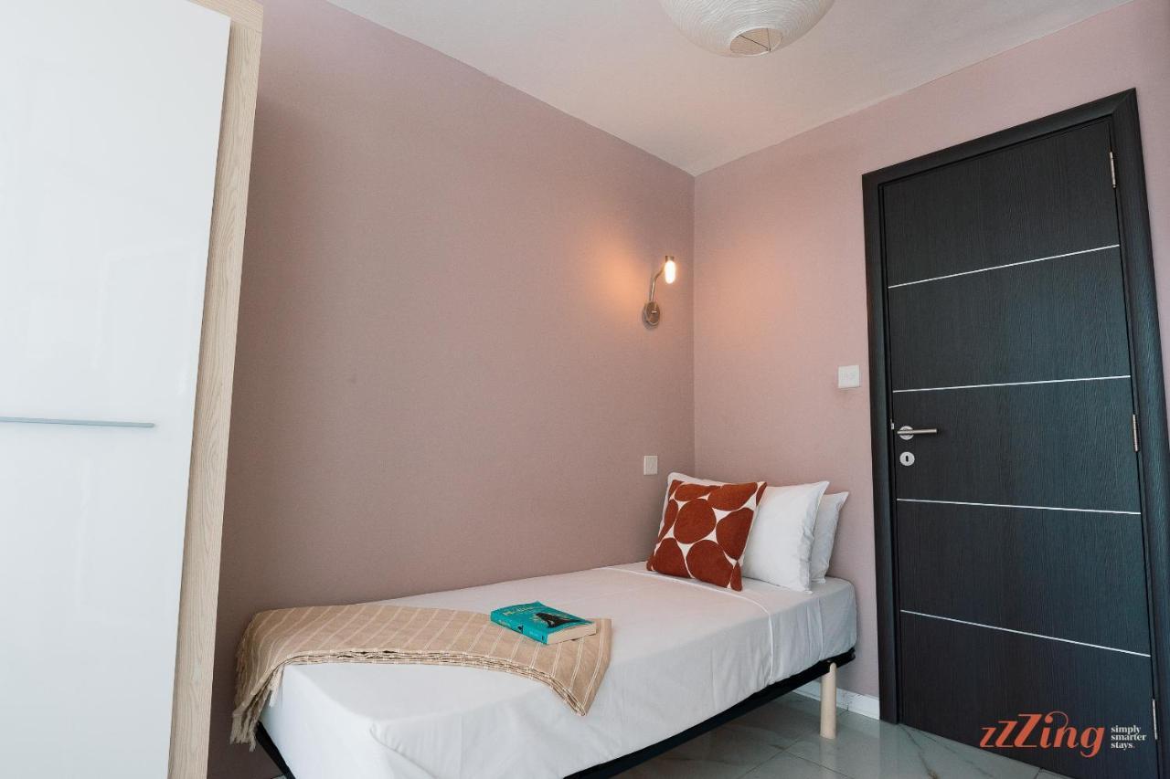Scenic Seafront Duplex Apartment In Σλιέμα Εξωτερικό φωτογραφία